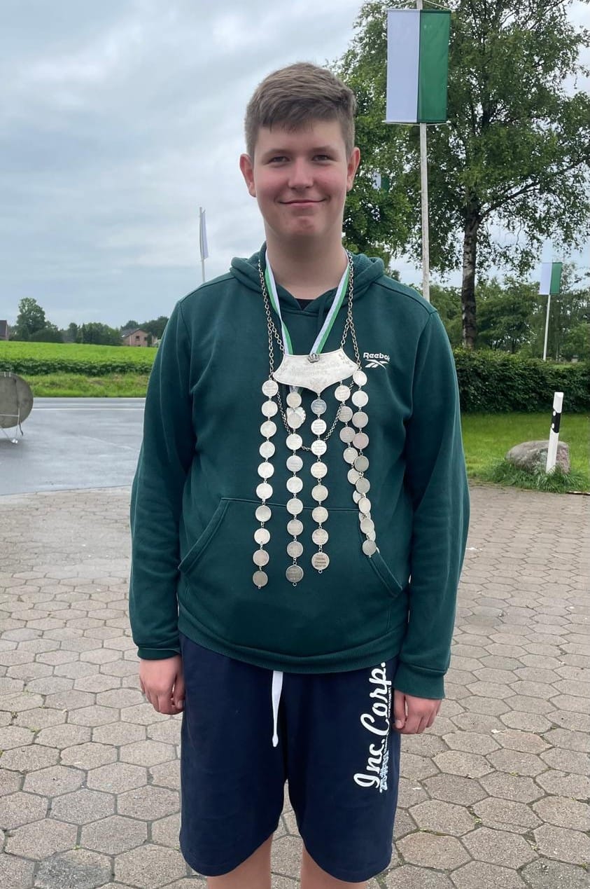 Kinderkönig Nick Weißer